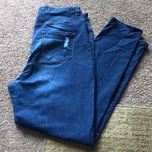 Super High-Waisted Jeans